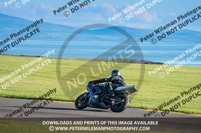 anglesey no limits trackday;anglesey photographs;anglesey trackday photographs;enduro digital images;event digital images;eventdigitalimages;no limits trackdays;peter wileman photography;racing digital images;trac mon;trackday digital images;trackday photos;ty croes